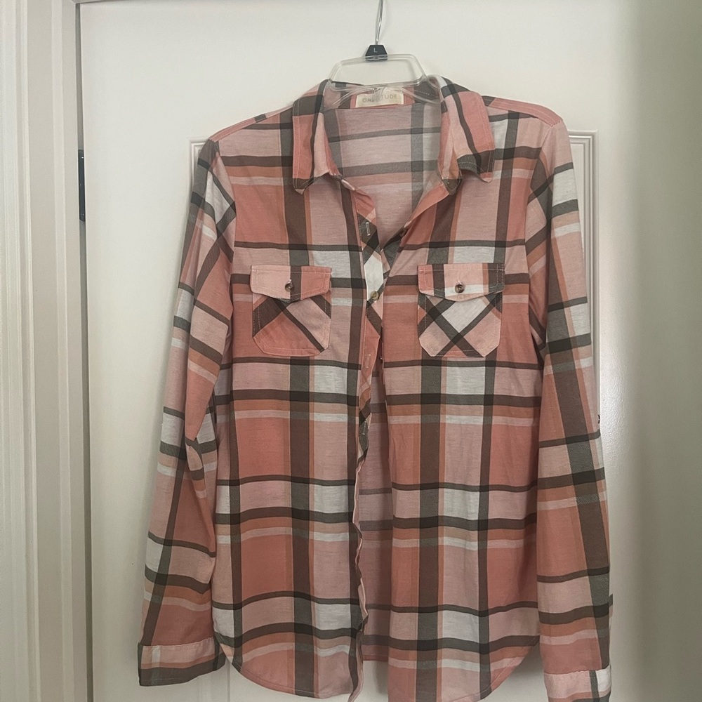 Women’s Pink Plaid Button-Up Shirt